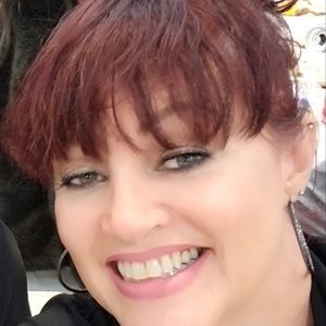 Meet your Posher, Carmen